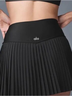 ALO Yoga Black Pleated Mini Skirt